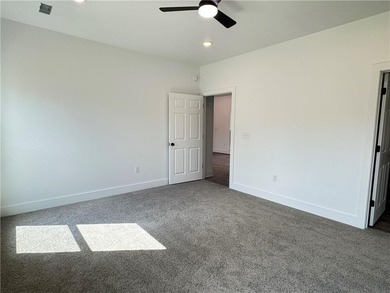 $5,000 Seller Credit for either: Closing costs, Stainless steel on Holiday Island Executive Golf Course in Arkansas - for sale on GolfHomes.com, golf home, golf lot