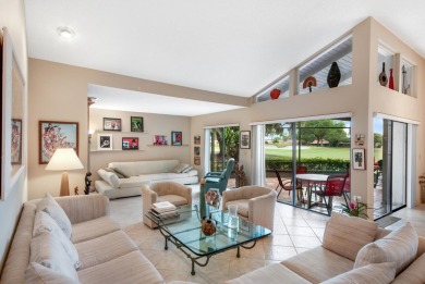 Welcome to this beautifully maintained 2-bedroom, 2.5-bathroom on Indian Spring Golf and Country Club in Florida - for sale on GolfHomes.com, golf home, golf lot