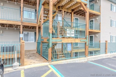 Lakefront Walk-In Condo with super low HOA fees under $670 per on Lake Valley Country Club in Missouri - for sale on GolfHomes.com, golf home, golf lot