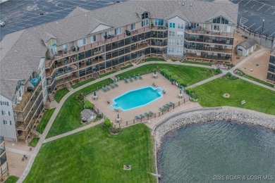 Lakefront Walk-In Condo with super low HOA fees under $670 per on Lake Valley Country Club in Missouri - for sale on GolfHomes.com, golf home, golf lot