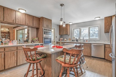 This stunning contemporary ranch home is situated on 1.71 acres on Link Hills Country Club in Tennessee - for sale on GolfHomes.com, golf home, golf lot