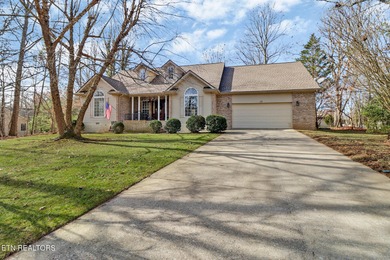 This lovely landscaped home, with irrigation system, is located on Heatherhurst Golf Course in Tennessee - for sale on GolfHomes.com, golf home, golf lot