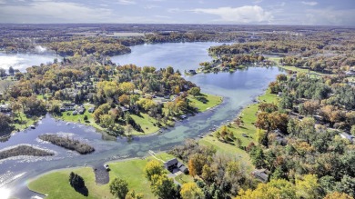 PINEHILL LAKEFRONT 4 BEDROOM HOME WITH 275 FT OF FRONTAGE & 0.88 on Deer Run Golf Club in Michigan - for sale on GolfHomes.com, golf home, golf lot