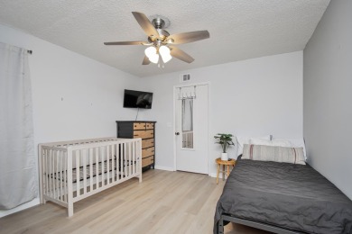 Updated 2 bed 2 bath plus bonus Florida room with closet on Forest Oaks Golf Club in Florida - for sale on GolfHomes.com, golf home, golf lot