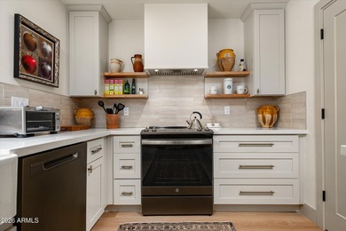 Gorgeously remodeled patio home in prime Gainey Ranch location! on Gainey Ranch Golf Club in Arizona - for sale on GolfHomes.com, golf home, golf lot