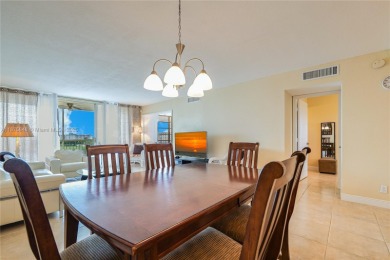BEAUTIFUL CHARMING 2/2 CONDO WITH PEACEFUL VIEW OF THE LAKE on Palm-Aire Country Club and Resort - Palms in Florida - for sale on GolfHomes.com, golf home, golf lot