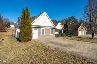 ***OPEN HOUSE- Sunday, February 9th from 2:00-4:00*** Built in on Country Club of Bristol in Tennessee - for sale on GolfHomes.com, golf home, golf lot