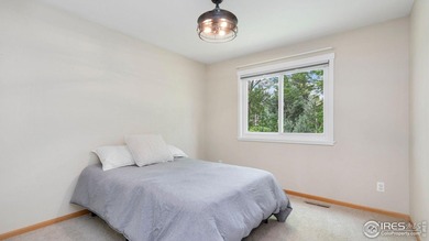 Beautiful updates in this Huntington Hills gem , vaulted on Southridge Golf Club in Colorado - for sale on GolfHomes.com, golf home, golf lot