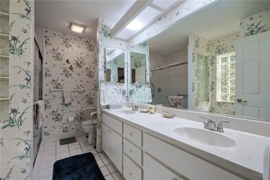THIS 3 BEDROOM 2 BATH CBS HOME IS ON A CORNER LOT. HAS LARGER on Royal Oaks Golf Club in Florida - for sale on GolfHomes.com, golf home, golf lot