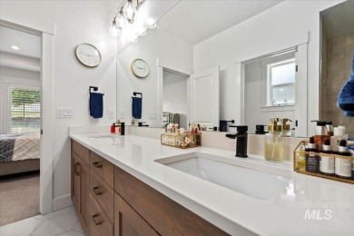 Nestled in the sought-after Redhawk Ridge subdivision, this on Hunters Point Golf Club in Idaho - for sale on GolfHomes.com, golf home, golf lot