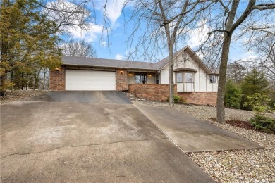 This home is a fantastic find! With its proximity to Highway 49 on Bella Vista Country Club and Golf Course in Arkansas - for sale on GolfHomes.com, golf home, golf lot