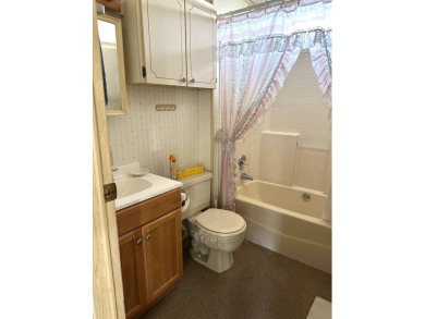 MOTIVATED SELLERS! HOME IS PRICED TO SELL. 2-BEDROOM, 2-BATHROOM on Anglers Green Golf Course in Florida - for sale on GolfHomes.com, golf home, golf lot