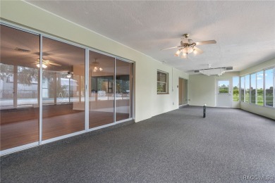 Right in the Heart of Crystal River! Welcome to this charming 3 on Plantation Inn and Golf Resort  in Florida - for sale on GolfHomes.com, golf home, golf lot