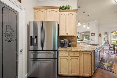 Immaculate 1,822-sq-ft residence perfectly situated within the on Pecan Plantation Country Club in Texas - for sale on GolfHomes.com, golf home, golf lot