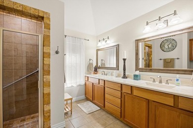 Immaculate 1,822-sq-ft residence perfectly situated within the on Pecan Plantation Country Club in Texas - for sale on GolfHomes.com, golf home, golf lot