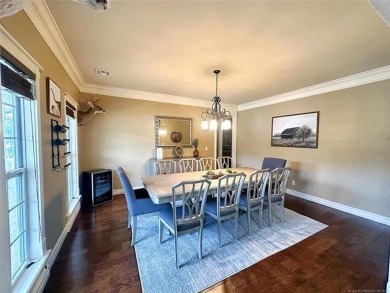 Luxurious 6 bedroom, 4.5 bath home on the 5th hole of Riverlinks on Tahlequah City Golf Course in Oklahoma - for sale on GolfHomes.com, golf home, golf lot