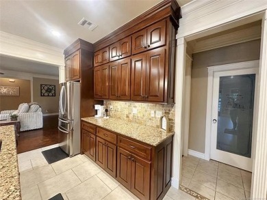 Luxurious 6 bedroom, 4.5 bath home on the 5th hole of Riverlinks on Tahlequah City Golf Course in Oklahoma - for sale on GolfHomes.com, golf home, golf lot