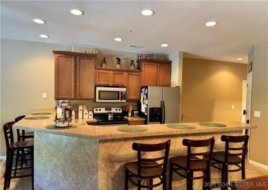Great 3-bedroom 2 bath condo located close to the pool.  Very on The Club At Old Kinderhook in Missouri - for sale on GolfHomes.com, golf home, golf lot