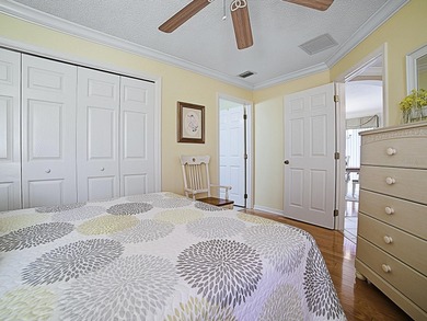 WARM AND WELCOMING this Beauregard villa is nestled in Greenwood on Oakleigh Executive Golf Course in Florida - for sale on GolfHomes.com, golf home, golf lot