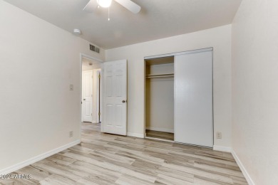 This remodeled 2 BR, 1 BA home boasts some stylish upgrades! The on Sun City North Golf Course in Arizona - for sale on GolfHomes.com, golf home, golf lot