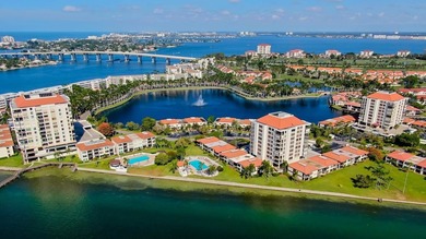 Rare 3 bedroom properties in Isla Del Sol are GOLD - and on Isla Del Sol Yacht and Country Club in Florida - for sale on GolfHomes.com, golf home, golf lot