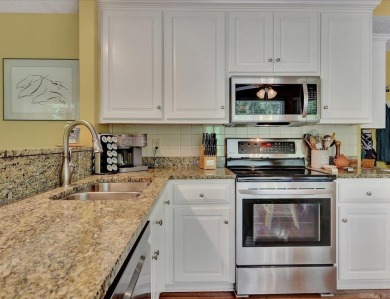 Golf Course Retreat with Stunning Views!  Nestled in a peaceful on Diamondhead Golf and Country Club in Arkansas - for sale on GolfHomes.com, golf home, golf lot