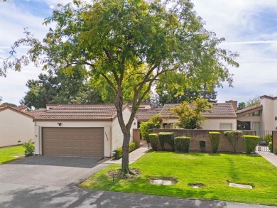 Imagine belonging to your own golf course within walking on Venetian Gardens Golf Course in California - for sale on GolfHomes.com, golf home, golf lot