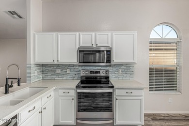 Charming 3 bed/2 bath home in the desirable 55+ Sundance Active on Sundance Golf Club in Arizona - for sale on GolfHomes.com, golf home, golf lot