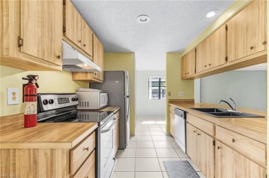 Live your dreams in the heart of Naples with this single family on Country Club of Naples in Florida - for sale on GolfHomes.com, golf home, golf lot