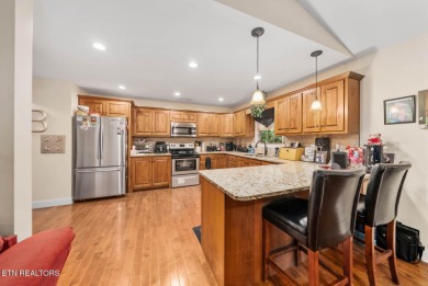 Spacious Ranch home with an open floor plan, split 3 Bedrooms/2 on Druid Hills Golf Club in Tennessee - for sale on GolfHomes.com, golf home, golf lot