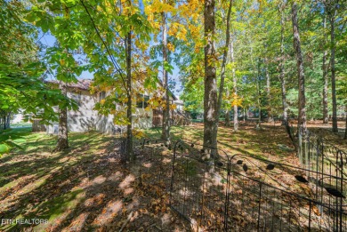 Spacious Ranch home with an open floor plan, split 3 Bedrooms/2 on Druid Hills Golf Club in Tennessee - for sale on GolfHomes.com, golf home, golf lot
