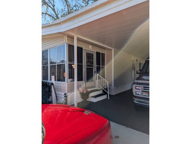 ***Price Reduction!!!*** Your paradise on EASY ST... Located in on Rolling Greens Executive Golf Community in Florida - for sale on GolfHomes.com, golf home, golf lot