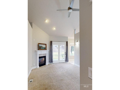 Well-maintained single-level home located in a gated community on Ridgecrest Golf Course in Idaho - for sale on GolfHomes.com, golf home, golf lot