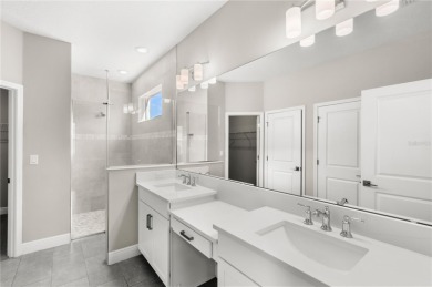 Luxurious 5 bed 3.5 bath home with a generous loft and 2 Car on Kings Ridge Golf Club in Florida - for sale on GolfHomes.com, golf home, golf lot