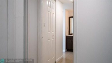 Unbeatable location in Aventura! Musts see 2/2, high floor unit on Turnberry Isle Resort and Club in Florida - for sale on GolfHomes.com, golf home, golf lot