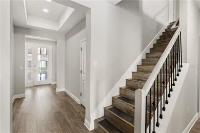 Luxurious 5 bed 3.5 bath home with a generous loft and 2 Car on Kings Ridge Golf Club in Florida - for sale on GolfHomes.com, golf home, golf lot