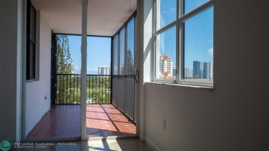 Unbeatable location in Aventura! Musts see 2/2, high floor unit on Turnberry Isle Resort and Club in Florida - for sale on GolfHomes.com, golf home, golf lot