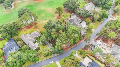Close the back gate, shopping, groceries, dining  more!  Welcome on Belfair Golf Club in South Carolina - for sale on GolfHomes.com, golf home, golf lot
