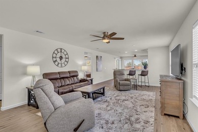 UPGRADE YOUR LIFESTYLE AT THIS UPDATED, MOVE-IN READY HOME IN on Frisco Lakes Golf Course in Texas - for sale on GolfHomes.com, golf home, golf lot