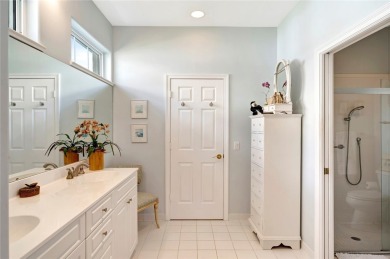 Well-maintained golf cottage offers privacy inside and out on Oak Harbor Country Club in Florida - for sale on GolfHomes.com, golf home, golf lot