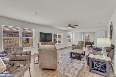 UPGRADE YOUR LIFESTYLE AT THIS UPDATED, MOVE-IN READY HOME IN on Frisco Lakes Golf Course in Texas - for sale on GolfHomes.com, golf home, golf lot