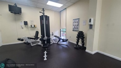 Unbeatable location in Aventura! Musts see 2/2, high floor unit on Turnberry Isle Resort and Club in Florida - for sale on GolfHomes.com, golf home, golf lot