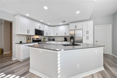 Luxuriously Remodeled Coach Home in Windstar on Naples Bay
 on Windstar on Naples Bay in Florida - for sale on GolfHomes.com, golf home, golf lot