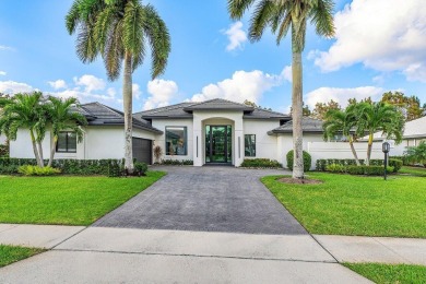 Stunning, fully renovated 3 BD, 3.5 BA plus den in primary, home on Stonebridge Golf and Country Club in Florida - for sale on GolfHomes.com, golf home, golf lot