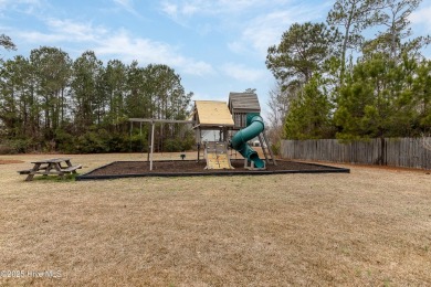 Welcome to 318 Landon Lane in Marsh Haven Landing, your on North Shore Country Club in North Carolina - for sale on GolfHomes.com, golf home, golf lot