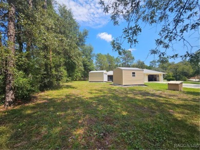 Welcome to Rainbow Springs! This charming 2-bedroom, 2-bath home on Rainbows End Golf Club in Florida - for sale on GolfHomes.com, golf home, golf lot