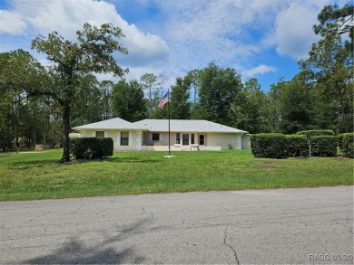 Welcome to Rainbow Springs! This charming 2-bedroom, 2-bath home on Rainbows End Golf Club in Florida - for sale on GolfHomes.com, golf home, golf lot