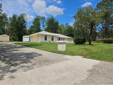 Welcome to Rainbow Springs! This charming 2-bedroom, 2-bath home on Rainbows End Golf Club in Florida - for sale on GolfHomes.com, golf home, golf lot