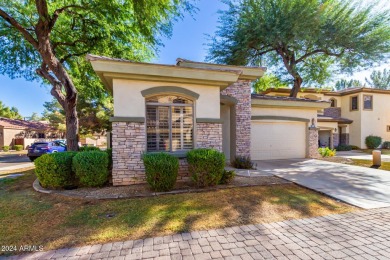 Beautiful 2 bedroom 2 bathroom 2 car garage home in gated on Ocotillo Golf Resort  in Arizona - for sale on GolfHomes.com, golf home, golf lot