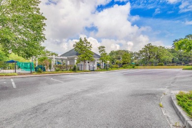 This inviting condo is located in the desirable Highlands of on Legend Oaks Plantation Golf Club in South Carolina - for sale on GolfHomes.com, golf home, golf lot